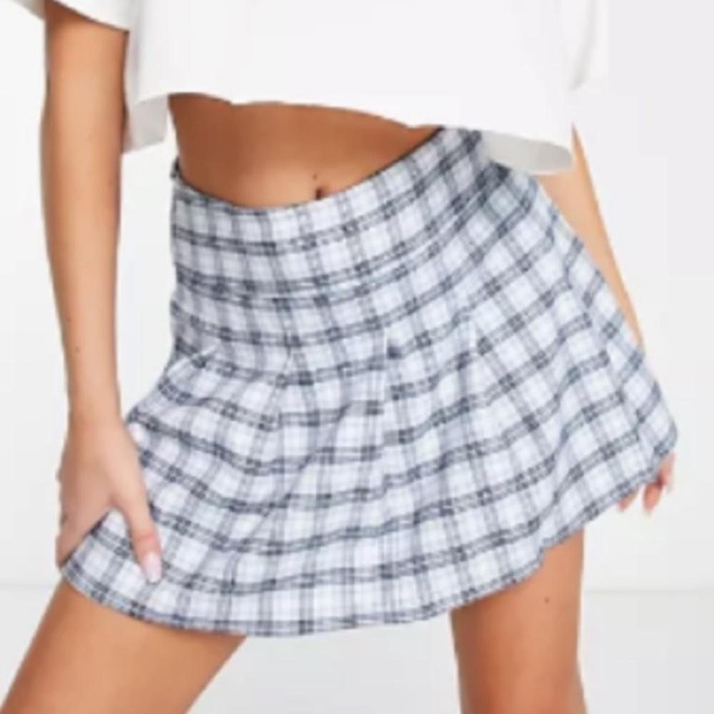 HOLLISTER PLAID NEW SKIRT